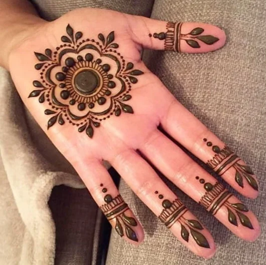 mehndi designs for simple