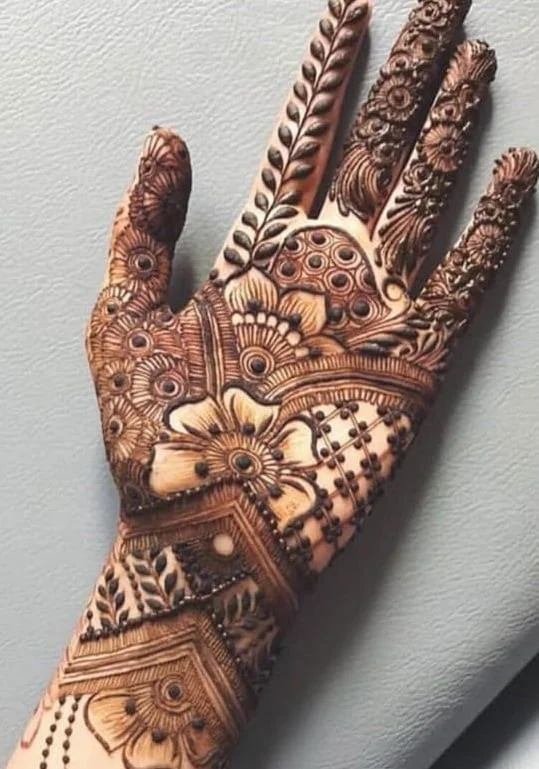 mehndi designs for simple