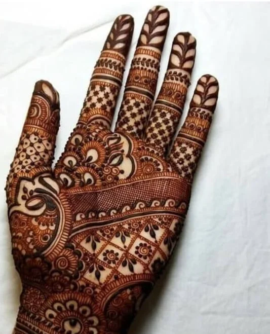 mehndi designs for simple